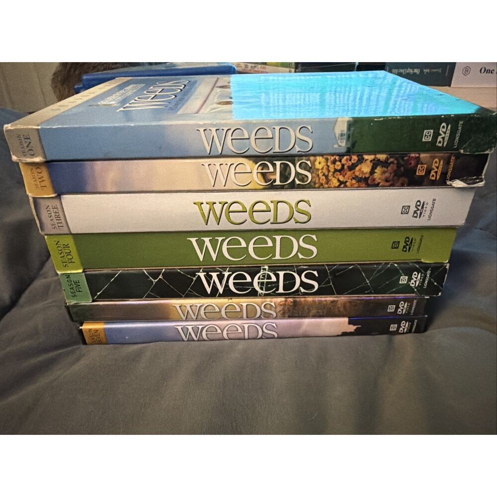 Weeds Seasons 1-7 DVD Box Set Comedy TV Series Television Tall/DVD Case